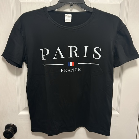 PARIS TEE. Cute and Comfy Tee. (NIP) - Picture 3 of 3